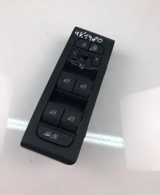 Volvo XC40 Electric window control switch 32319765