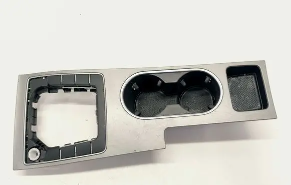 Volkswagen PASSAT B8 USA Center console 561862534 2319595 5056450
