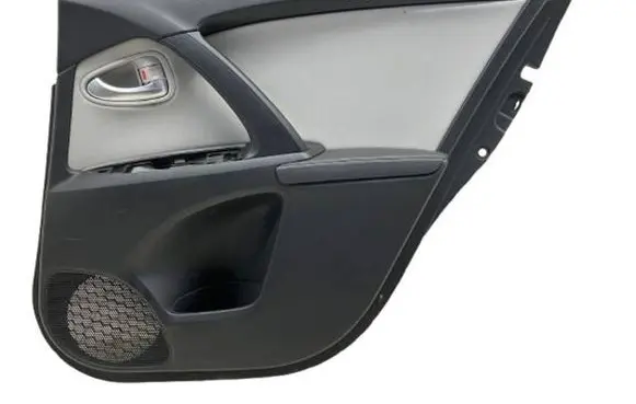 Toyota Avensis T270 Coupe rear side trim panel 