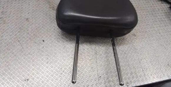 Mini One - Cooper R50 - 53 Rear seat headrest 