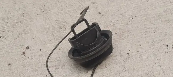 Renault Scenic I Fuel tank filler cap 7700812369F 7700431898A