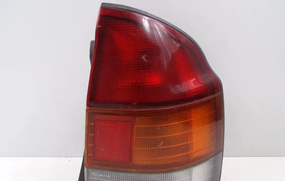 Mazda 323 F Rear/tail lights 043-2254R