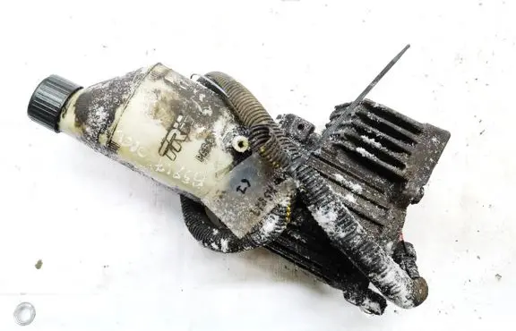 Opel Zafira A Power steering pump