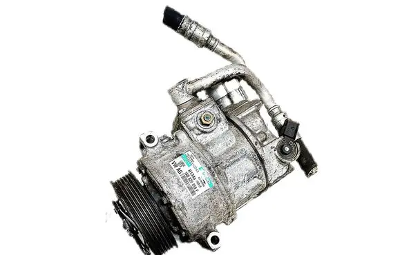 Volkswagen PASSAT B6 Air conditioning (A/C) compressor (pump) 1K0820859F