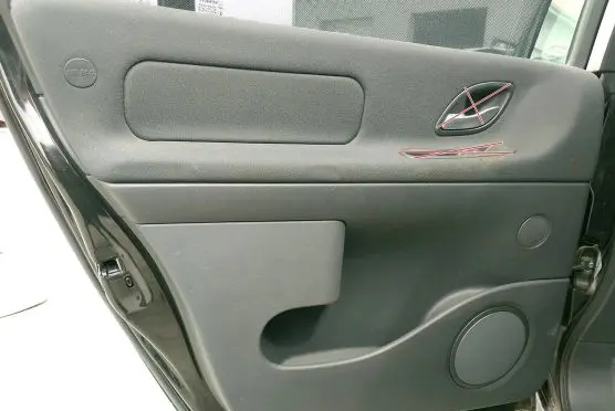 Renault Espace - Grand espace IV Coupe rear side trim panel 