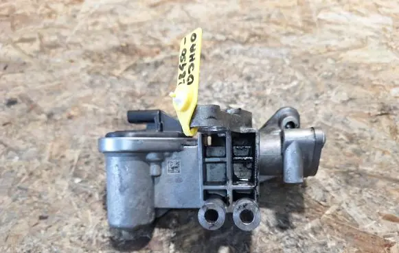 Hyundai Kona I EGR valve 28450-G3HA0