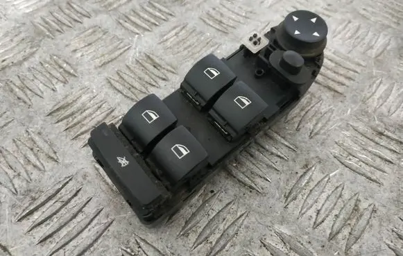 BMW X5 E70 Electric window control switch 9218043