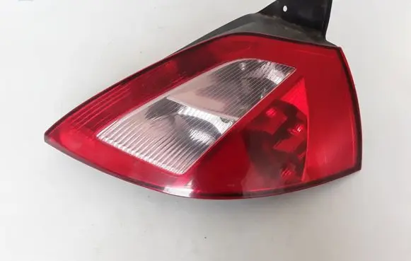 Renault Megane II Rear/tail lights 8200073237
