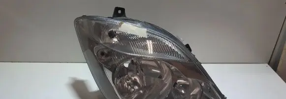 Mercedes-Benz Sprinter W906 Headlight/headlamp A9068200261 ZGS011 1EB24701202