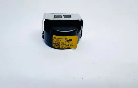 Mercedes-Benz C W204 Rain sensor 10021603 A207901 10113265