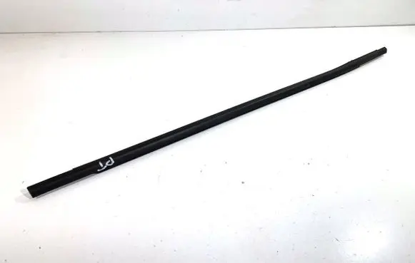 Seat Ateca Rear door glass trim molding 575839477D