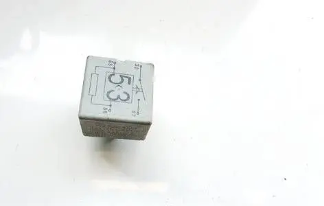 Skoda Octavia Mk2 (1Z) Other relay 141951253B
