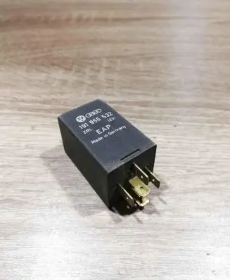 Volkswagen Golf II Other relay 191955532 82565