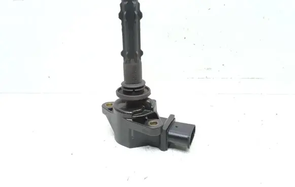 Mercedes-Benz S W221 High voltage ignition coil A0001502680
