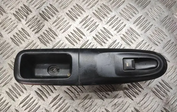 Peugeot 406 Electric window control switch 26267