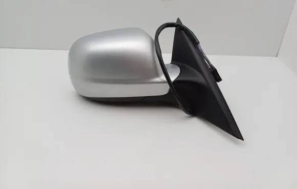 Front door electric wing mirror