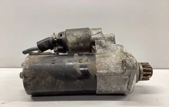 Volkswagen Sharan Starter motor 02E911024C