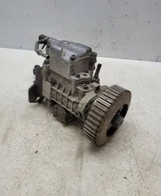 Skoda Octavia Mk1 (1U) Fuel injection high pressure pump 0460404977