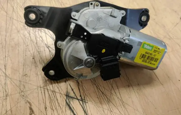 BMW X5 E70 Rear window wiper motor 694216507 6942165