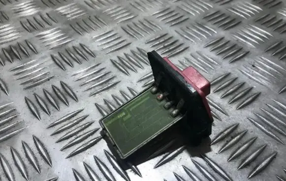 Hyundai Accent Heater blower motor/fan resistor