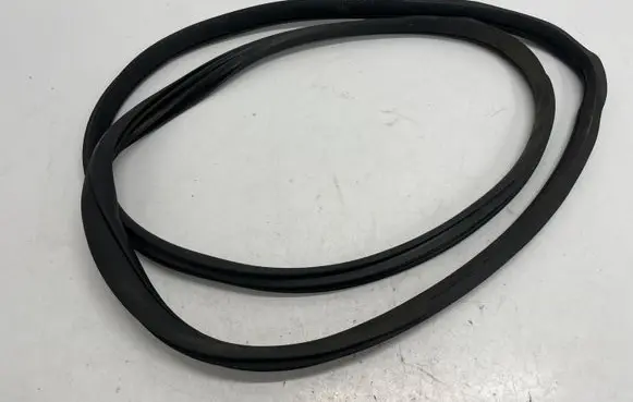 Mercedes-Benz GLC X253 C253 Front door rubber seal