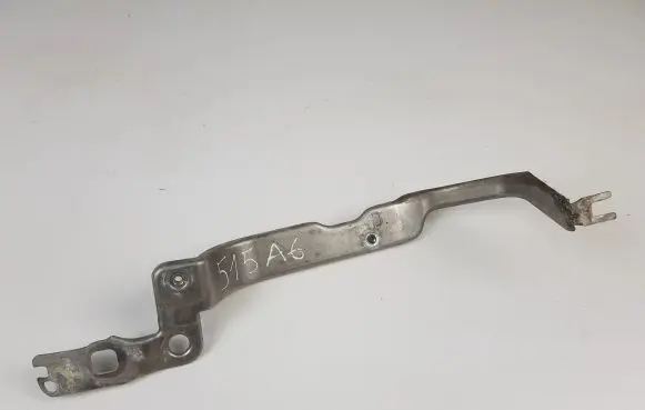 Audi A6 S6 C7 4G Headlight/headlamp mounting bracket 4G0807591