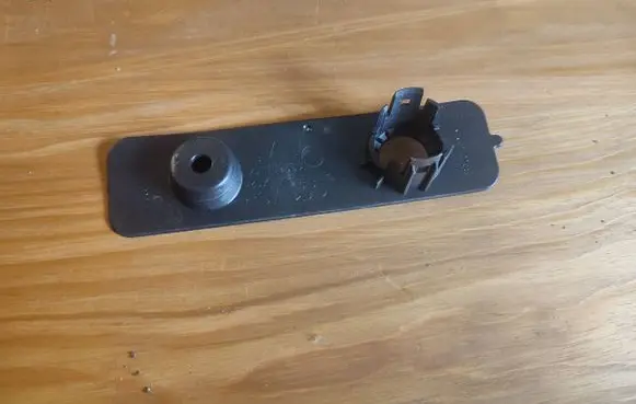 BMW X3 G01 Front parking sensor holder (PDC) 8081884