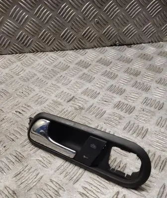 Seat Ibiza III (6L) Front door interior handle 6l1837113c