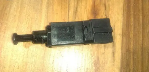 Clutch pedal sensor
