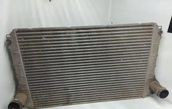 Toyota Avensis T250 Intercooler radiator