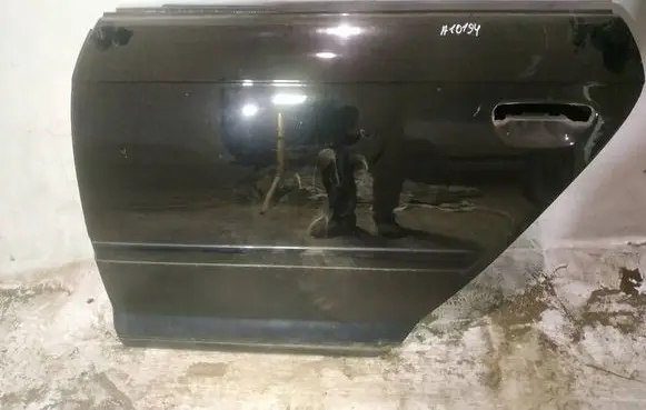 Audi A3 S3 8P Rear door juodos