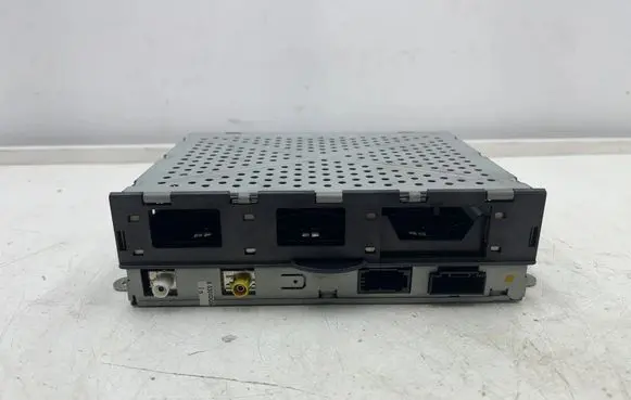 Audi A8 S8 D3 4E Radio/CD/DVD/GPS head unit 4E0035541B