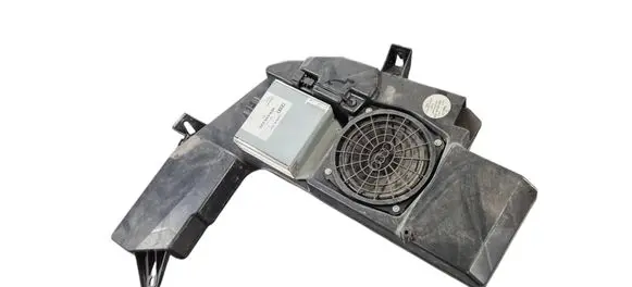 Audi A4 S4 B7 8E 8H Subwoofer speaker 8E903538203S 8e9035223