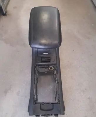 Citroen C6 Armrest 96447071ZD E9313ZD