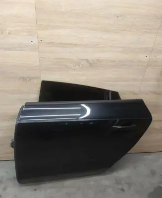 Audi A7 S7 4G Rear door