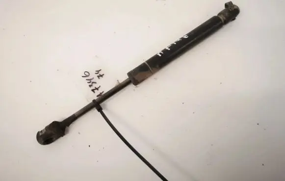 Audi A4 S4 B5 8D Tailgate/trunk strut/damper 8d5827552c