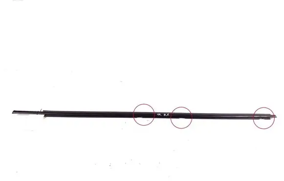 Toyota RAV 4 (XA20) Front door glass trim molding 75711-42040