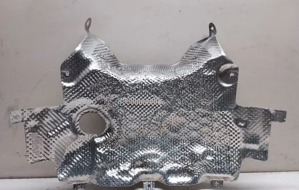 Mercedes-Benz CLS C218 X218 Heat shield in engine bay A2126821671