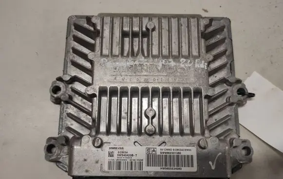 Peugeot 407 Engine control unit/module 5WS40423BT SW9662331380 HW9655534080