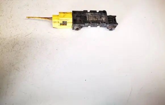 Mitsubishi Lancer X Airbag deployment crash/impact sensor 8j0959651