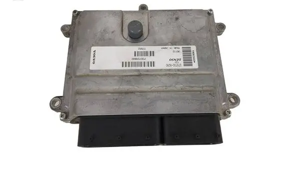 Volvo S40 Engine control unit/module ECU P30729800 2797009280