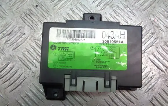 Chrysler PT Cruiser Voice control module P05293043AH