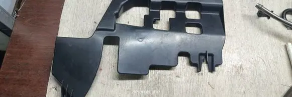 Renault Laguna III Dashboard lower bottom trim panel 689210007R