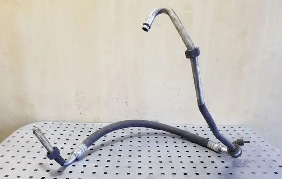 Audi A6 S6 C4 4A Air conditioning (A/C) pipe/hose 4A0260707A