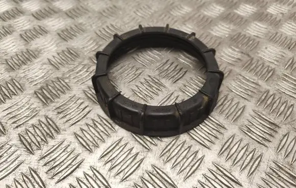 Ford Focus In tank fuel pump screw locking ring/nut 98AB9C385BA