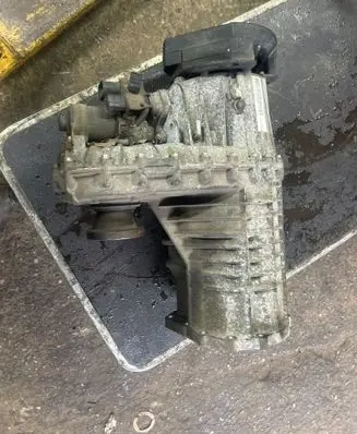 Volkswagen Touareg I Gearbox transfer box case 0AD341011G 485JXF020579NVG