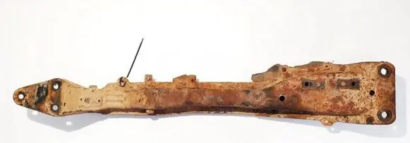 Nissan Primera Front subframe