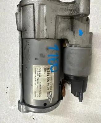 Mercedes-Benz E W213 Starter motor A6549061600 0001174630