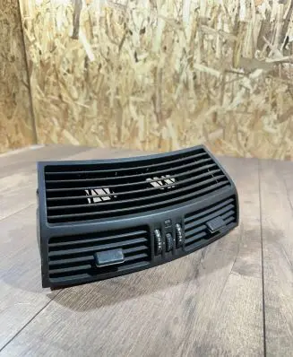 Mercedes-Benz S W220 Dash center air vent grill 2208300654