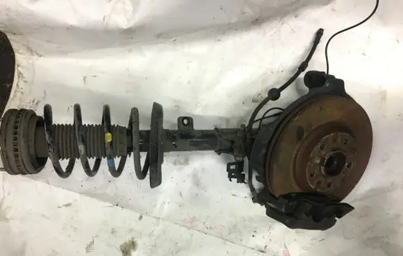 Peugeot 508 Front wheel hub spindle knuckle 1610137880